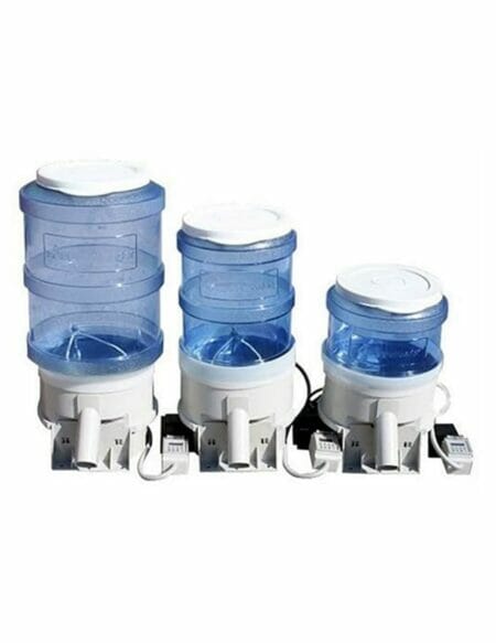 Cloverleaf Auto Feeders